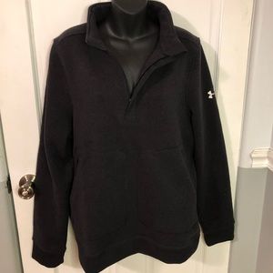 Under Armour mens black size medium 1/4 zip with 2 front pocket’s.